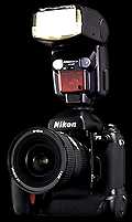 Nikon F5 mit Blitzgerät SB-26