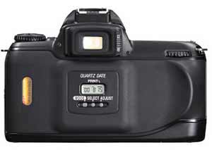 Nikon F65D mit integrierter Datenrückwand